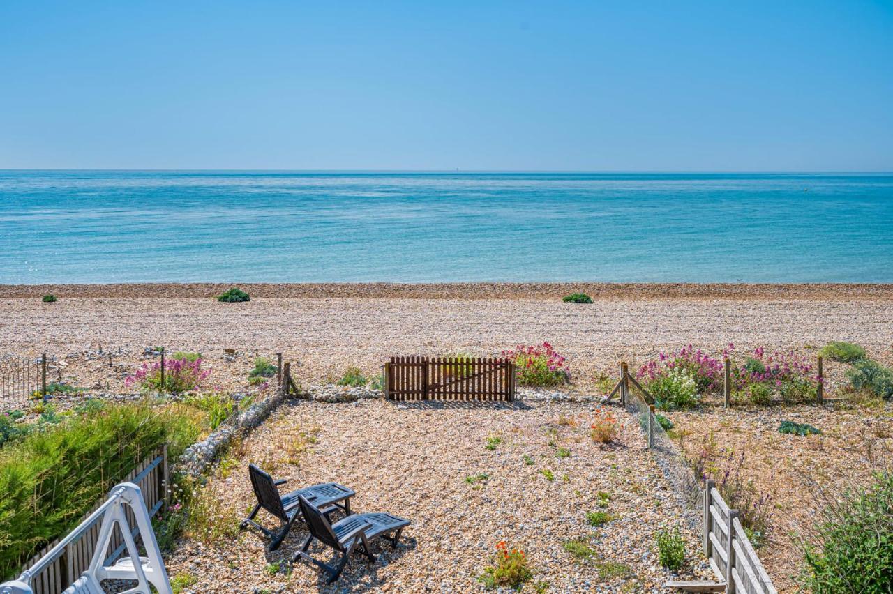 Pebble Paradise Beachfront Family Getaway Pevensey Buitenkant foto